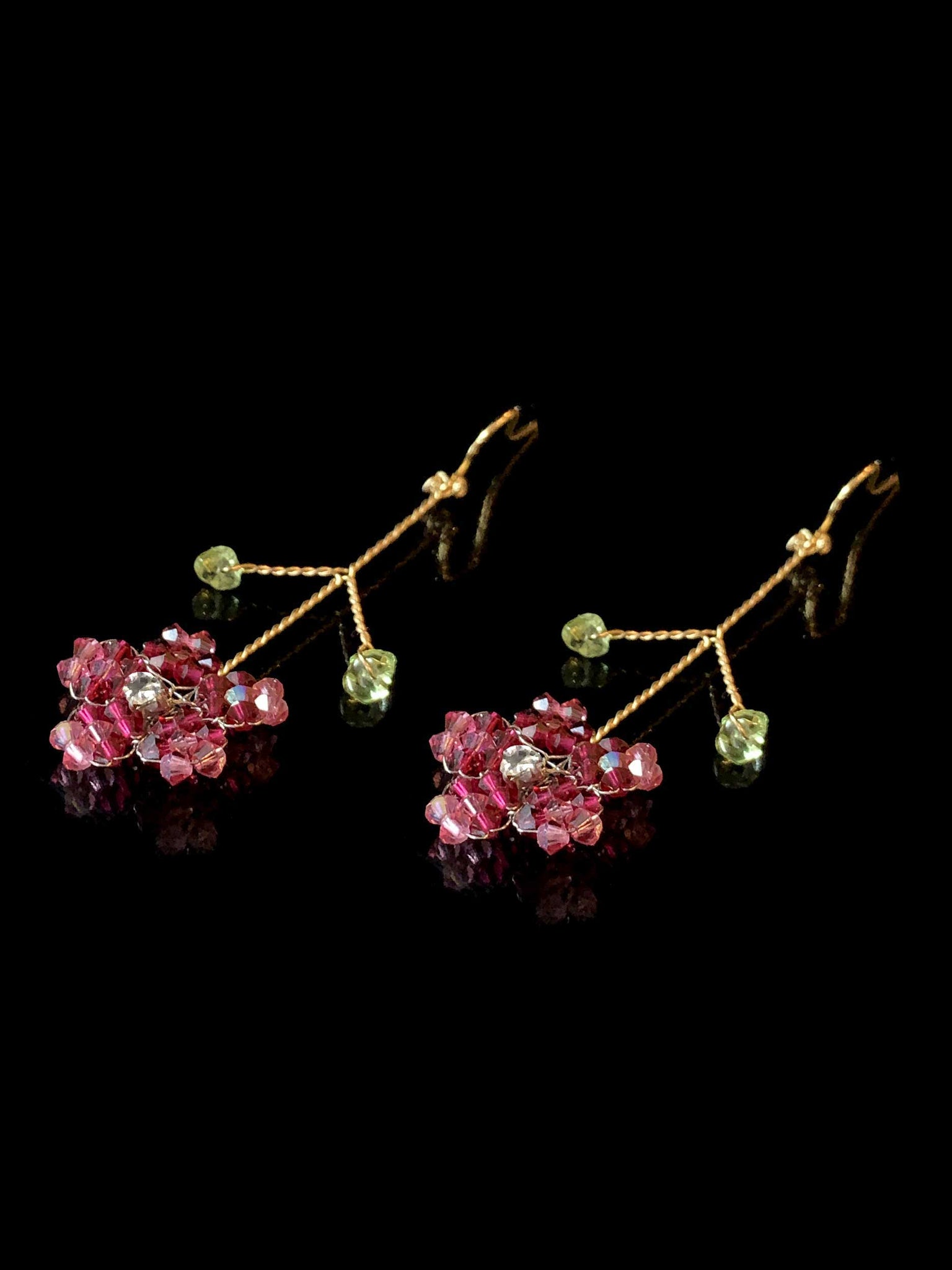 Cherry Blossom Pink/Fuchsia Floral Twist w/ Peridot Earring