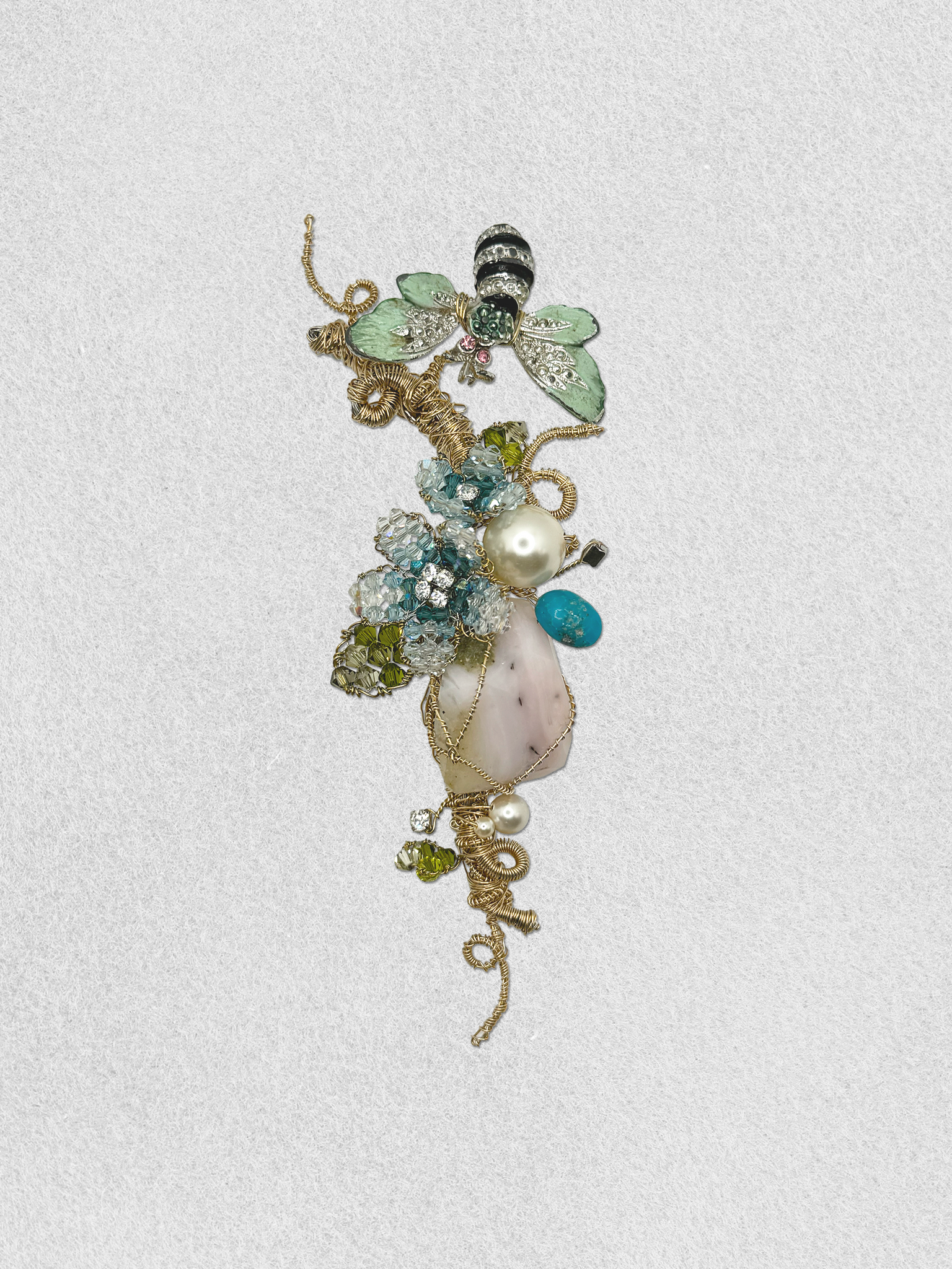 Men's Lapel Pin - Blue Bumble and Blooms