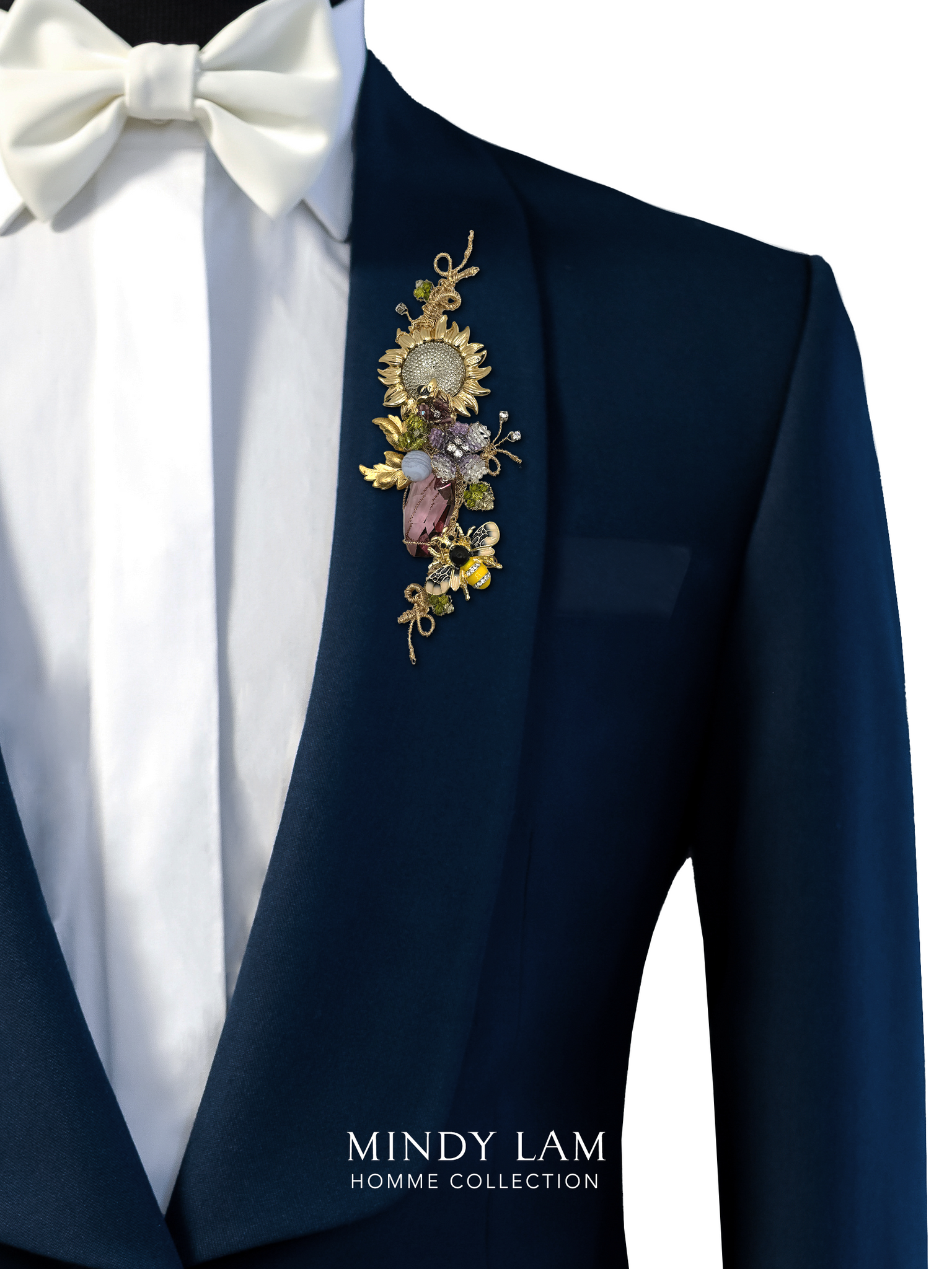 Men's Lapel Pin - Sunflower Field and Bumble