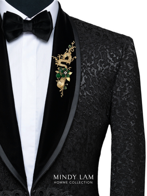 Men's Lapel Pin - Gold Dragon's Thunder