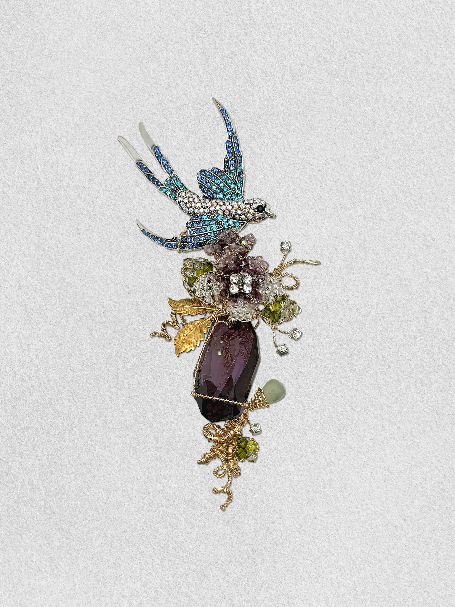 Men's Lapel Pin - Swift of the Swallow
