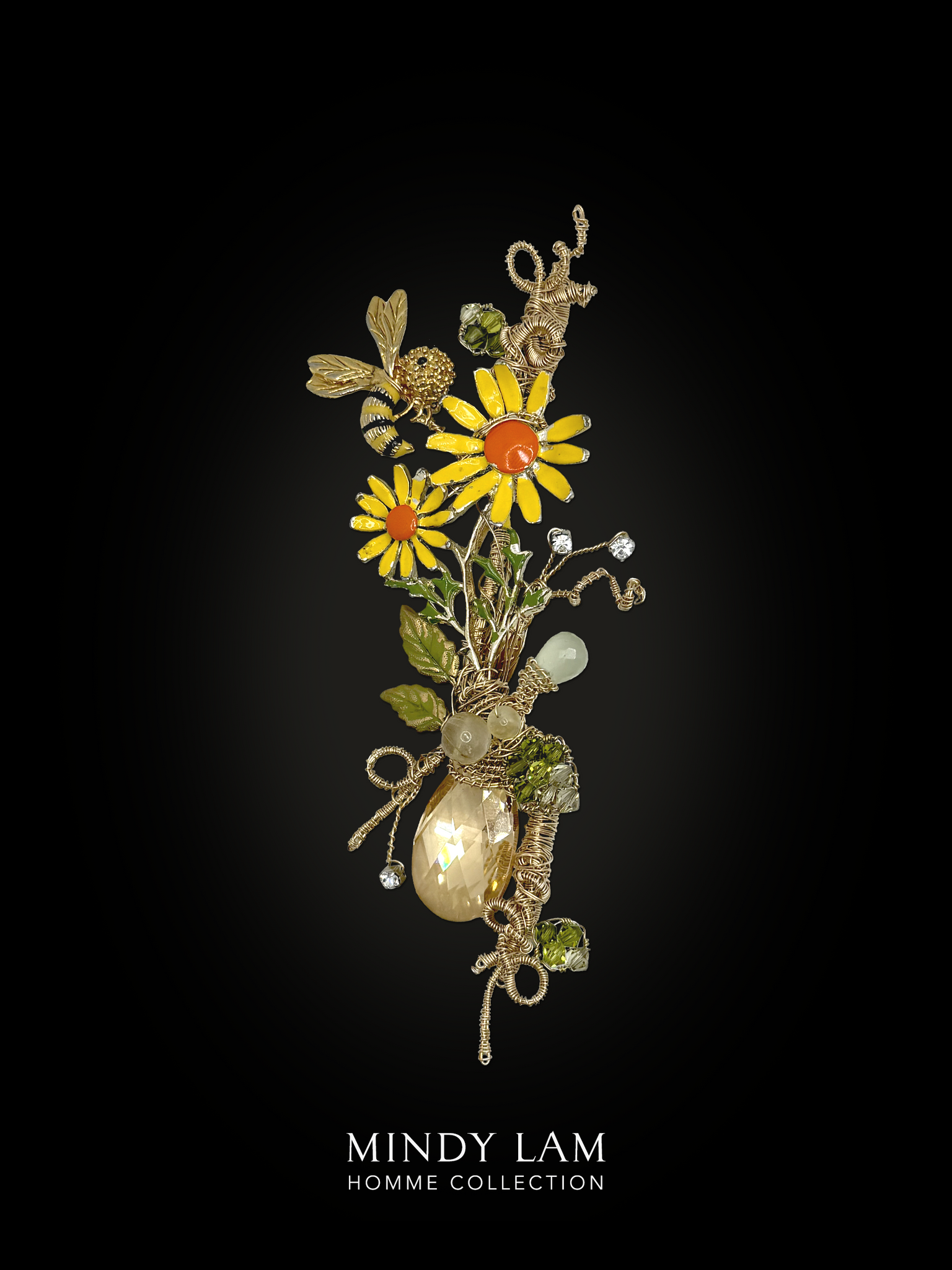 Men's Lapel Pin - Twin Daisies and Bumble