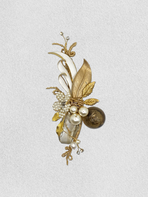 Men's Lapel Pin - Gold Leaves and Pearls