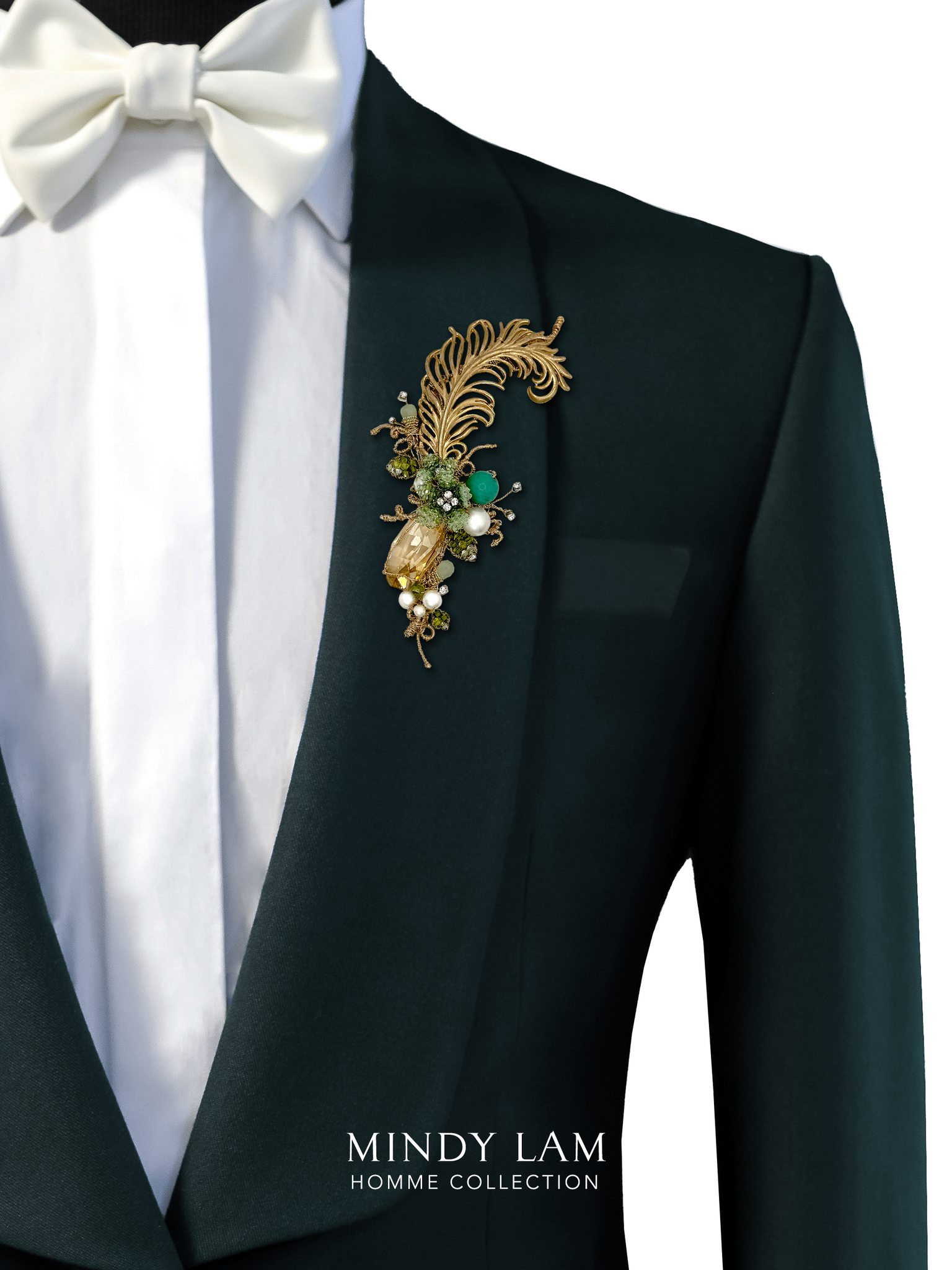 Men's Lapel Pin - Mystical Feather