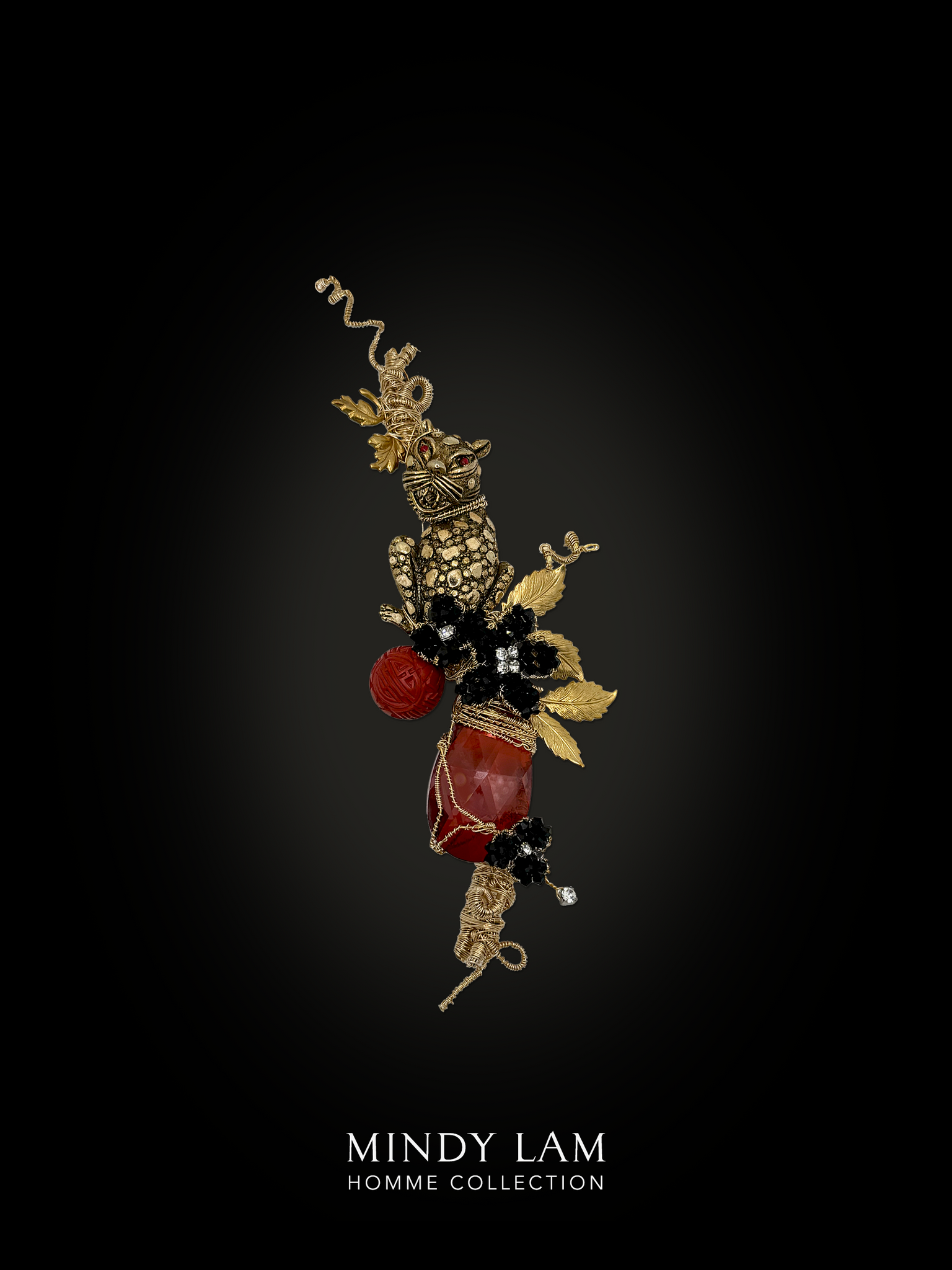 Men's Lapel Pin - Roaring Rosettes