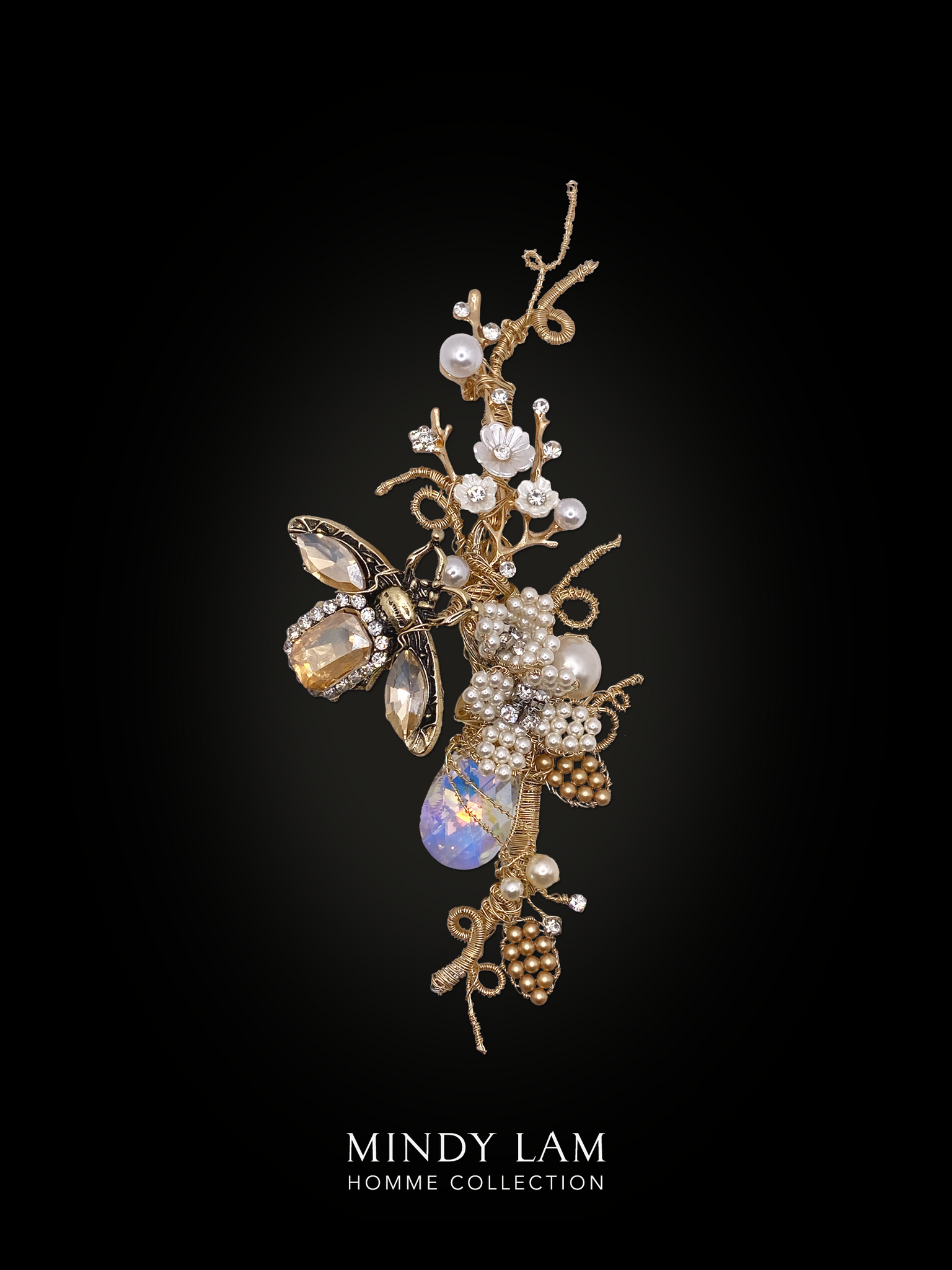 Men's Lapel Pin - Moth of Pearls