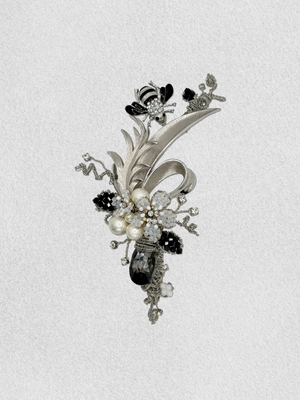 Men's Lapel Pin - Silver Foliage and Bumble