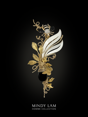 Men's Lapel Pin - Gold Foliage and Bumble