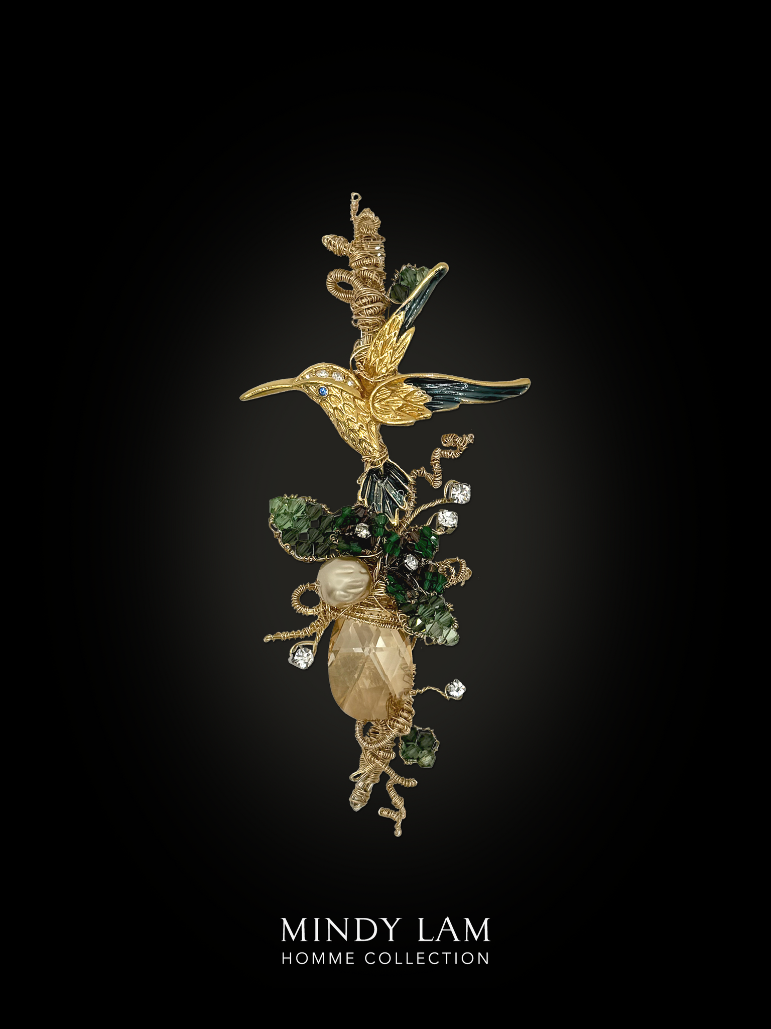 Men's Lapel Pin - Summer Garden Humming