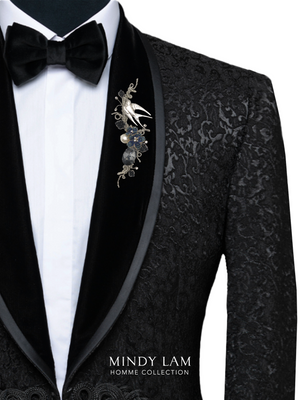 Men's Lapel Pin - Silver Swoop of the Swallow