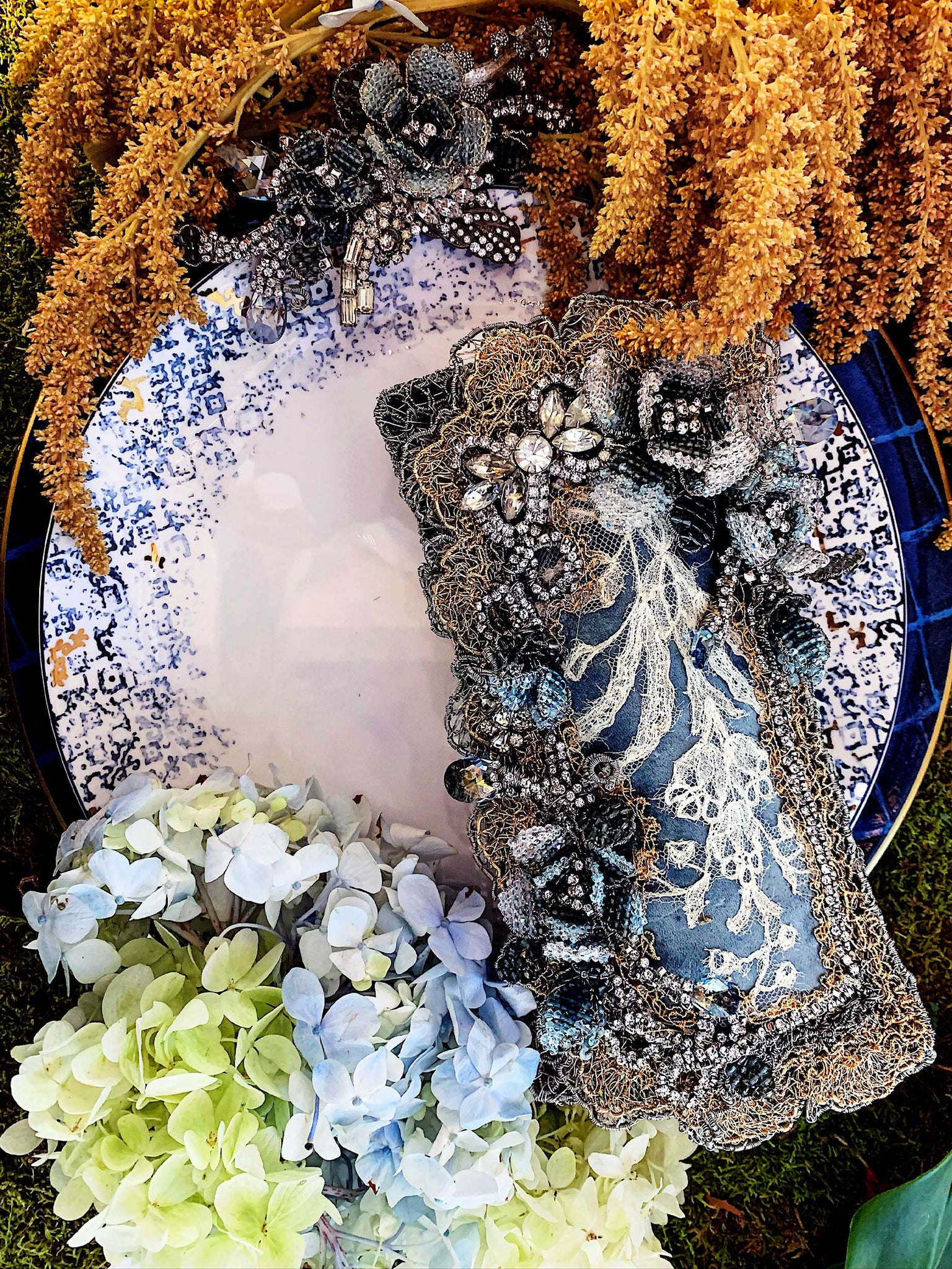 Antoinette Clutch in Silver/Blue/Vintage Lace